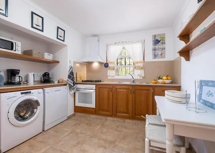 芬卡滨海旅馆 *